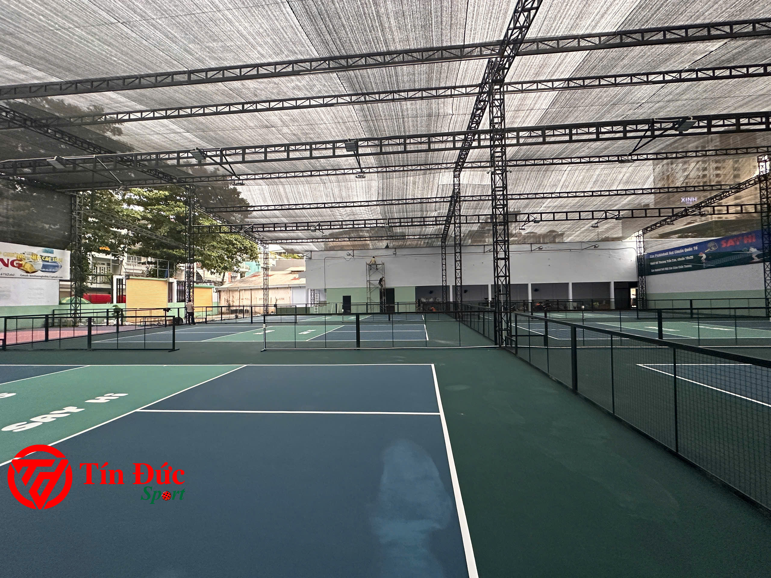Sân tennis kết hợp pickleball giải pháp tối ưu hóa hiệu suất kinh doanh
