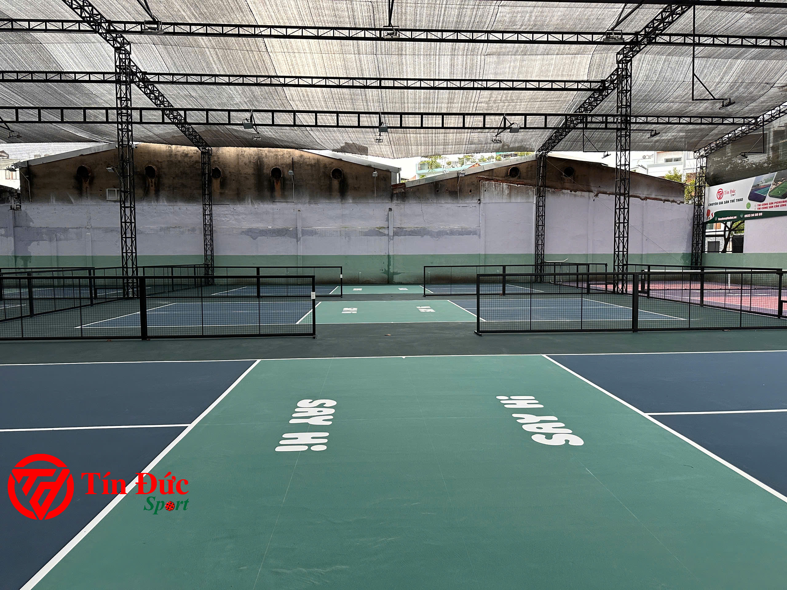 Thảm bê tông nhựa nóng sân pickleball TPHCM